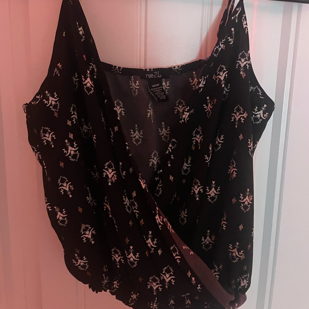 Tribal white & gold cross over crop top